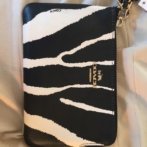 Coach wristlet black and white - new with tags